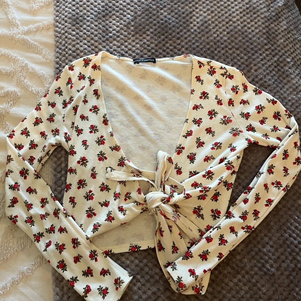 Brandy Melville top